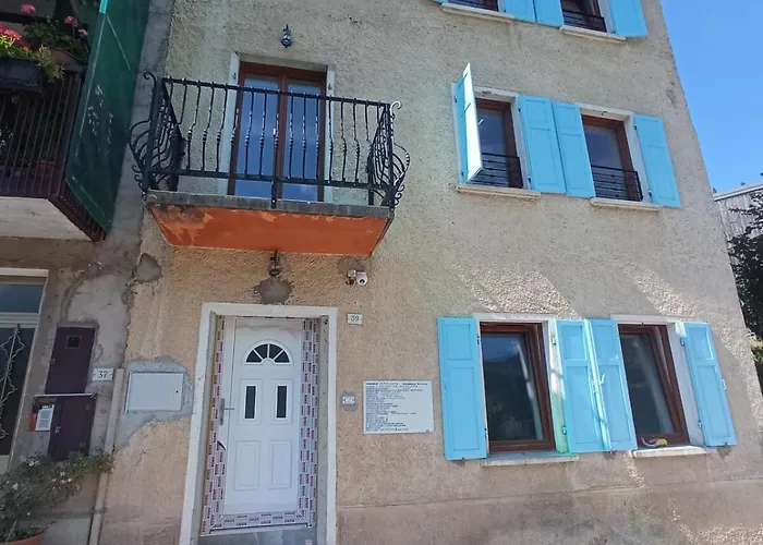 2 Sottocastello Lägenhet